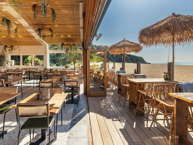 Blackpool Sands cafe