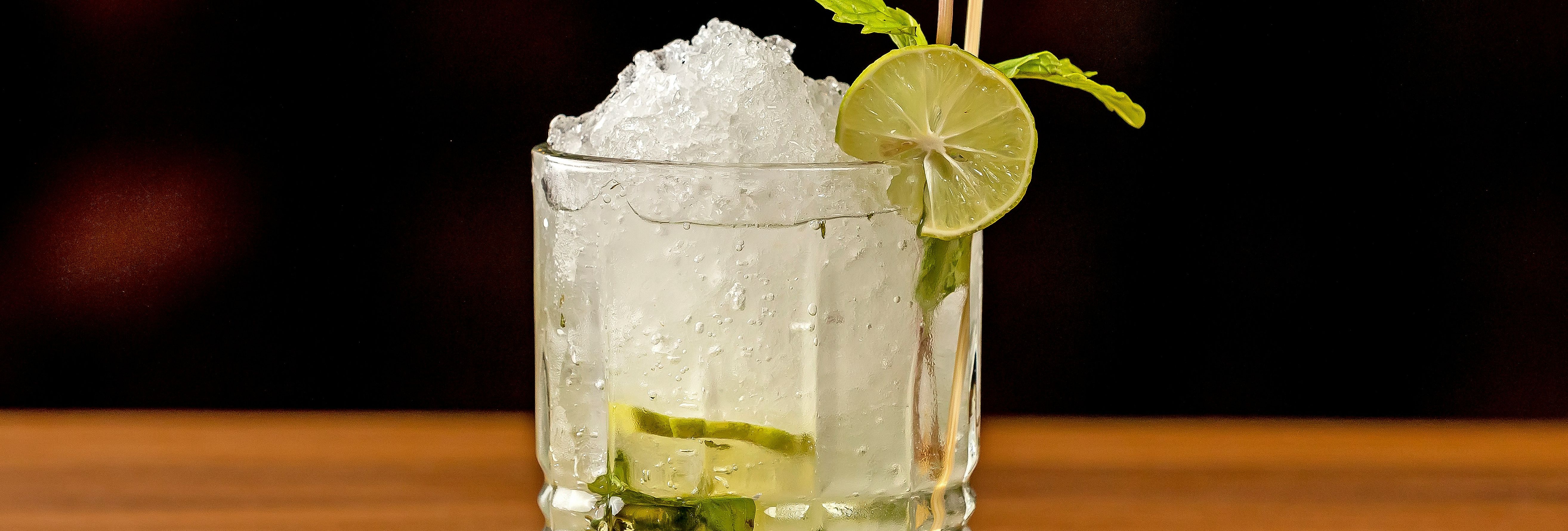 soft drink anil-sharma-qwAl49ERSeg-unsplash
