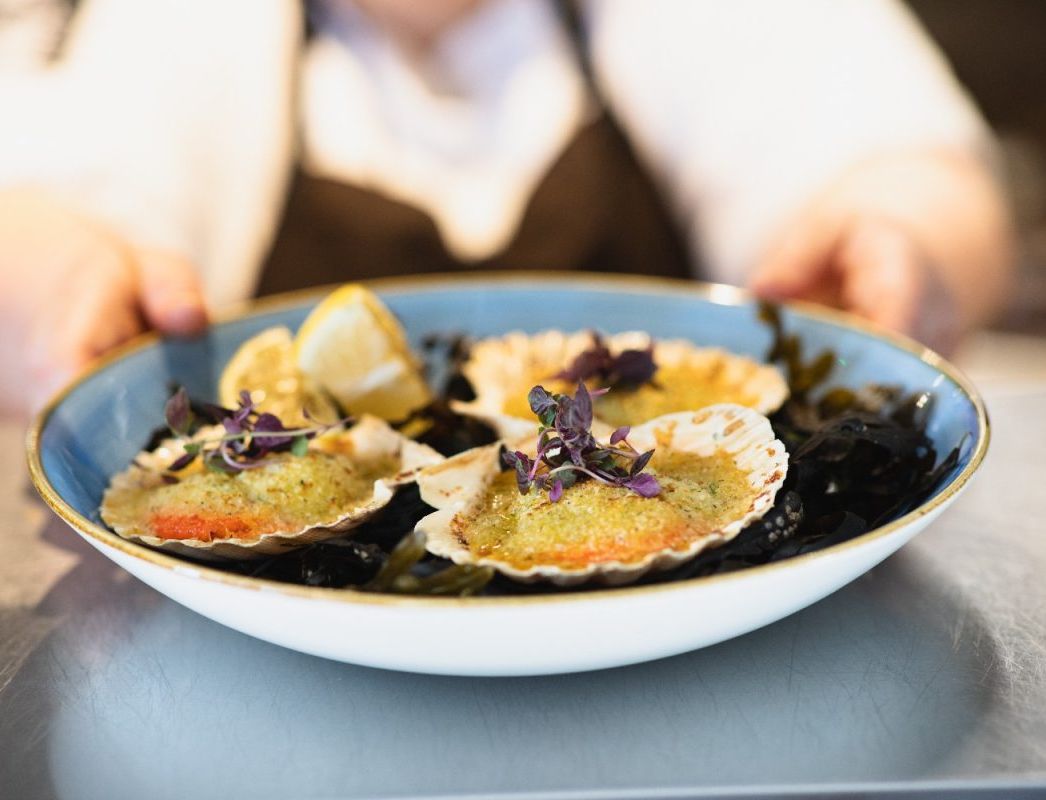 Roasted Scallops with a Parmesan Crust - Food Drink Devon