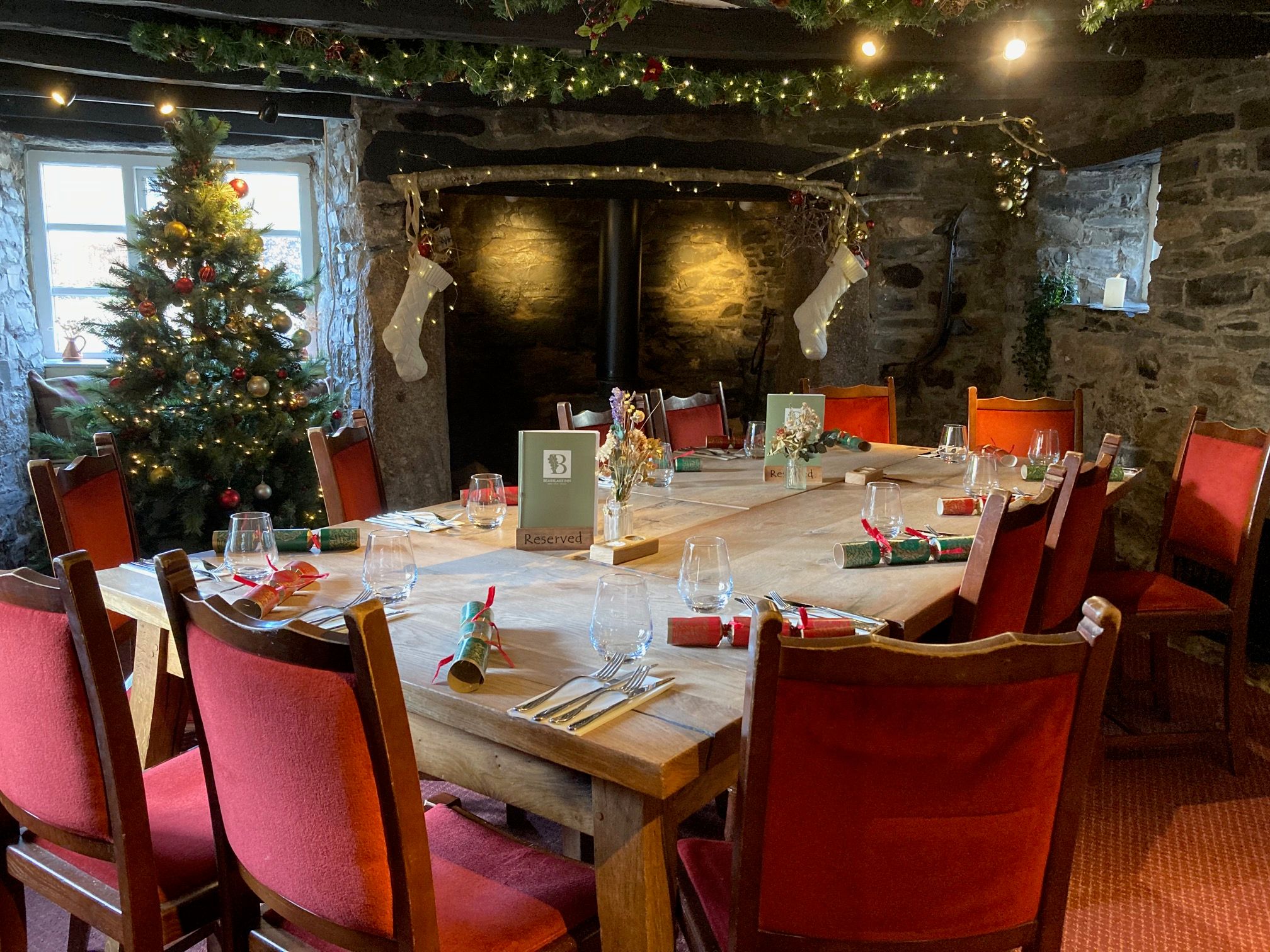 Bearslake Inn festive table