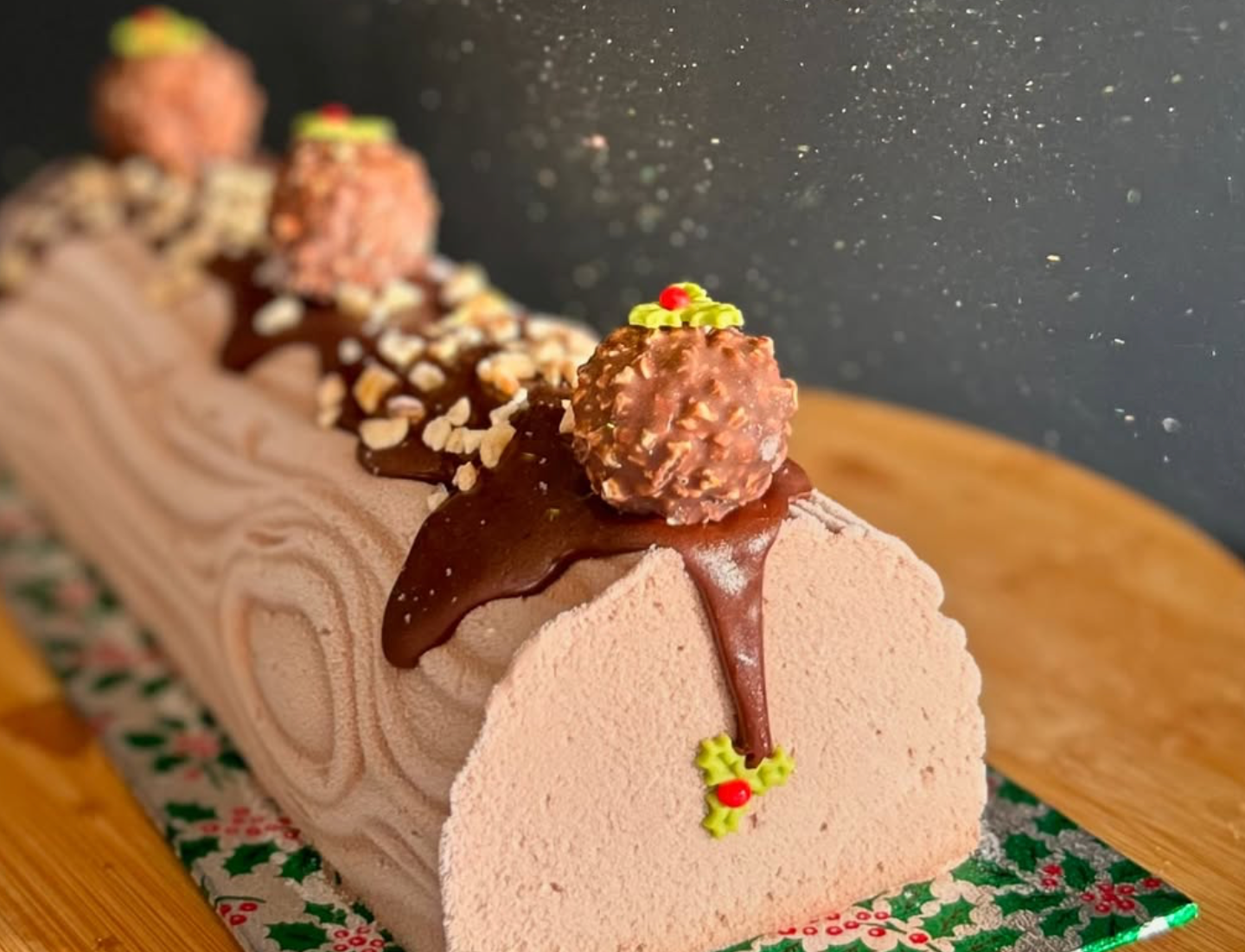 Local Scoop Yule Log 1