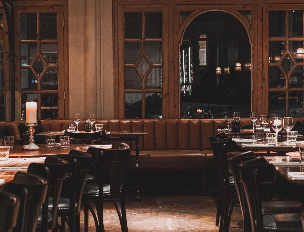 Harry's Exeter interior