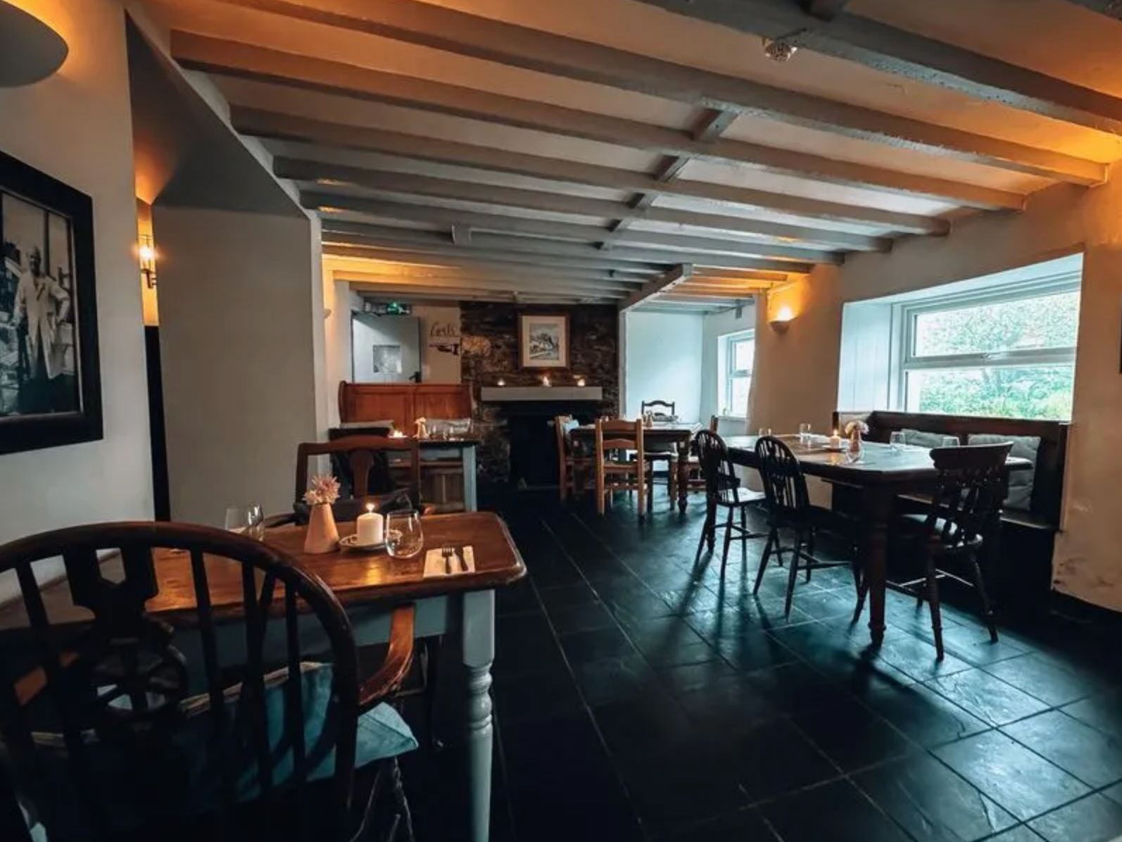 Treby Arms dining room