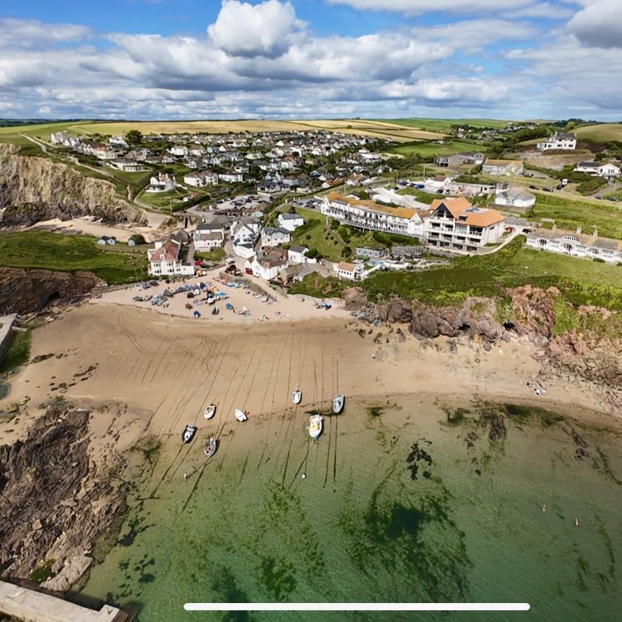 Cottage Hotel June 24