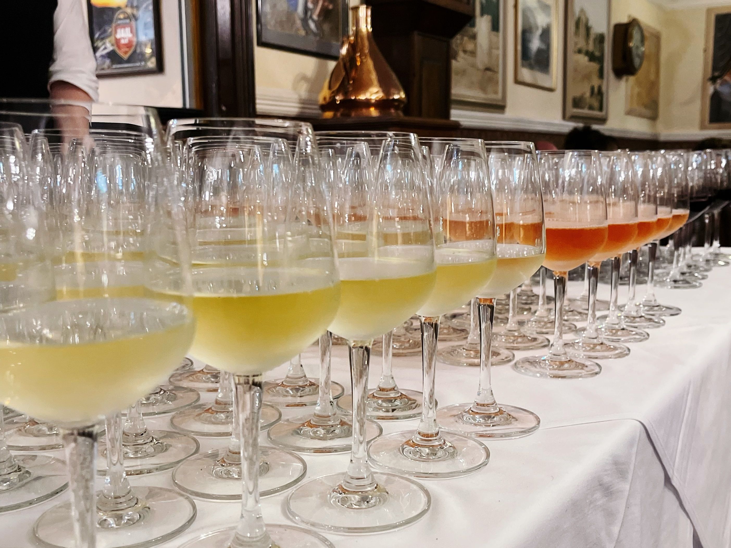 Wine tasting Two Bridges