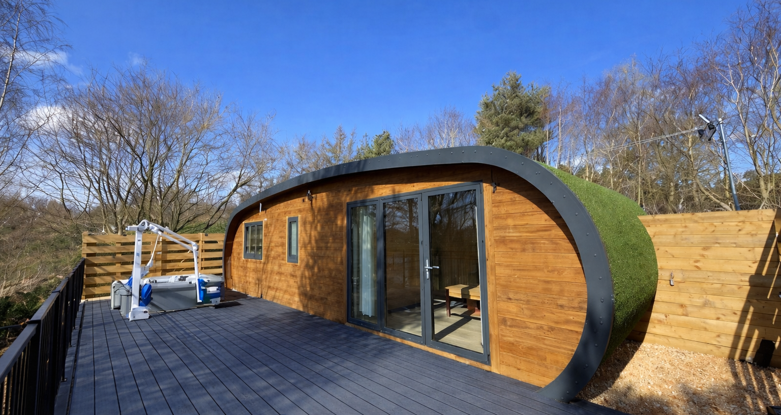 solas-retreat-accessible-escape-pod-exterior.jpg
