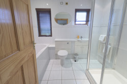 Bathroom in Glen Lee