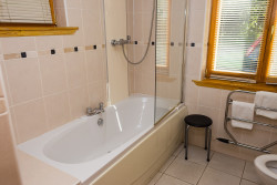 Glen Logie Ensuite