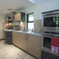 Kitchen in boathouse