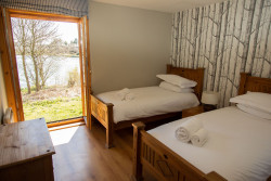 Twin beds in Glen Finlet