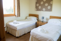 Twin bedroom in Kingennie Court South