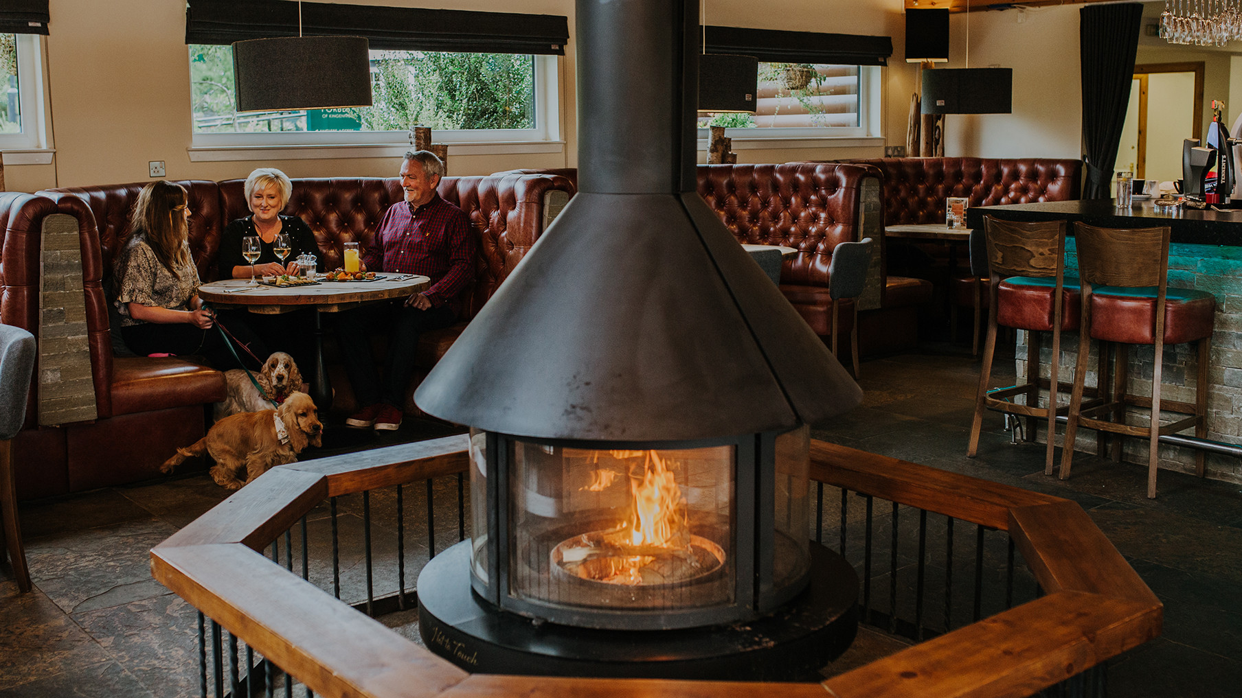 Log fire in Cairn O'Mount Bar