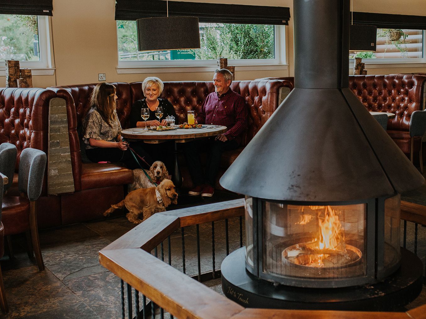 Log fire in Cairn O'Mount Bar
