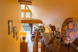 Bards Neuk Hallway