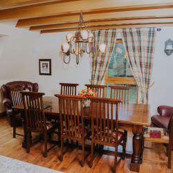 Dining room in Bards Neuk