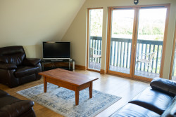 Sofas and table in Glen Prosen