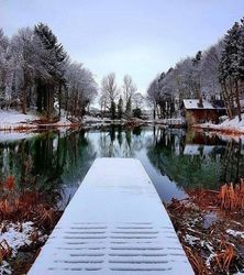 Snow scene at Leannan Boathouse lodge