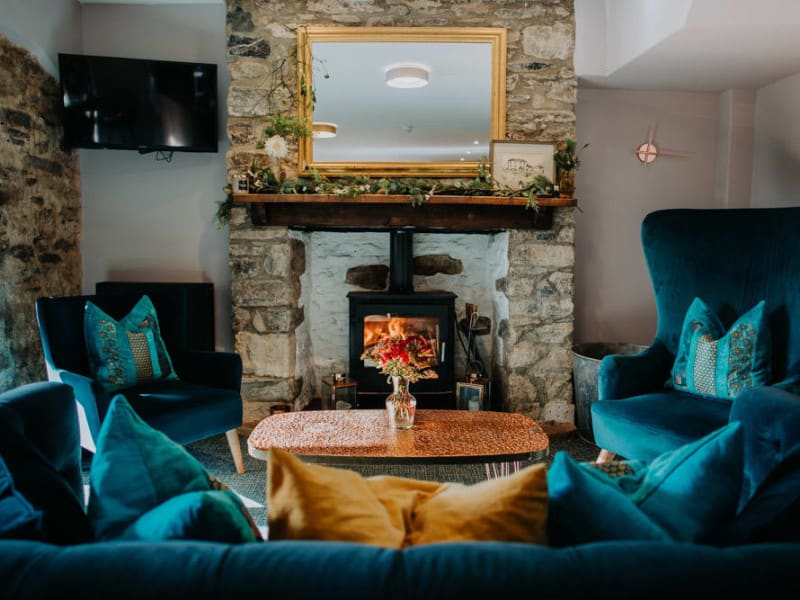 Furzeleigh WEB Jade Sellick-6377