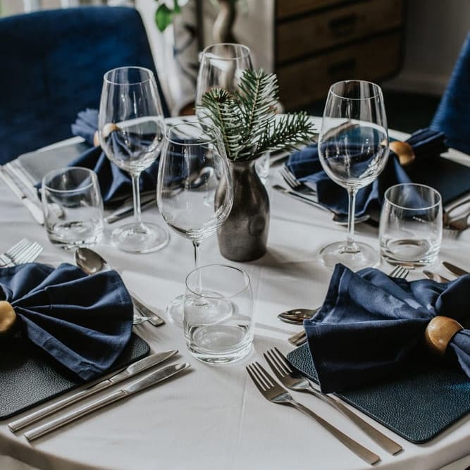 Furzeleigh WEB Jade Sellick-6460