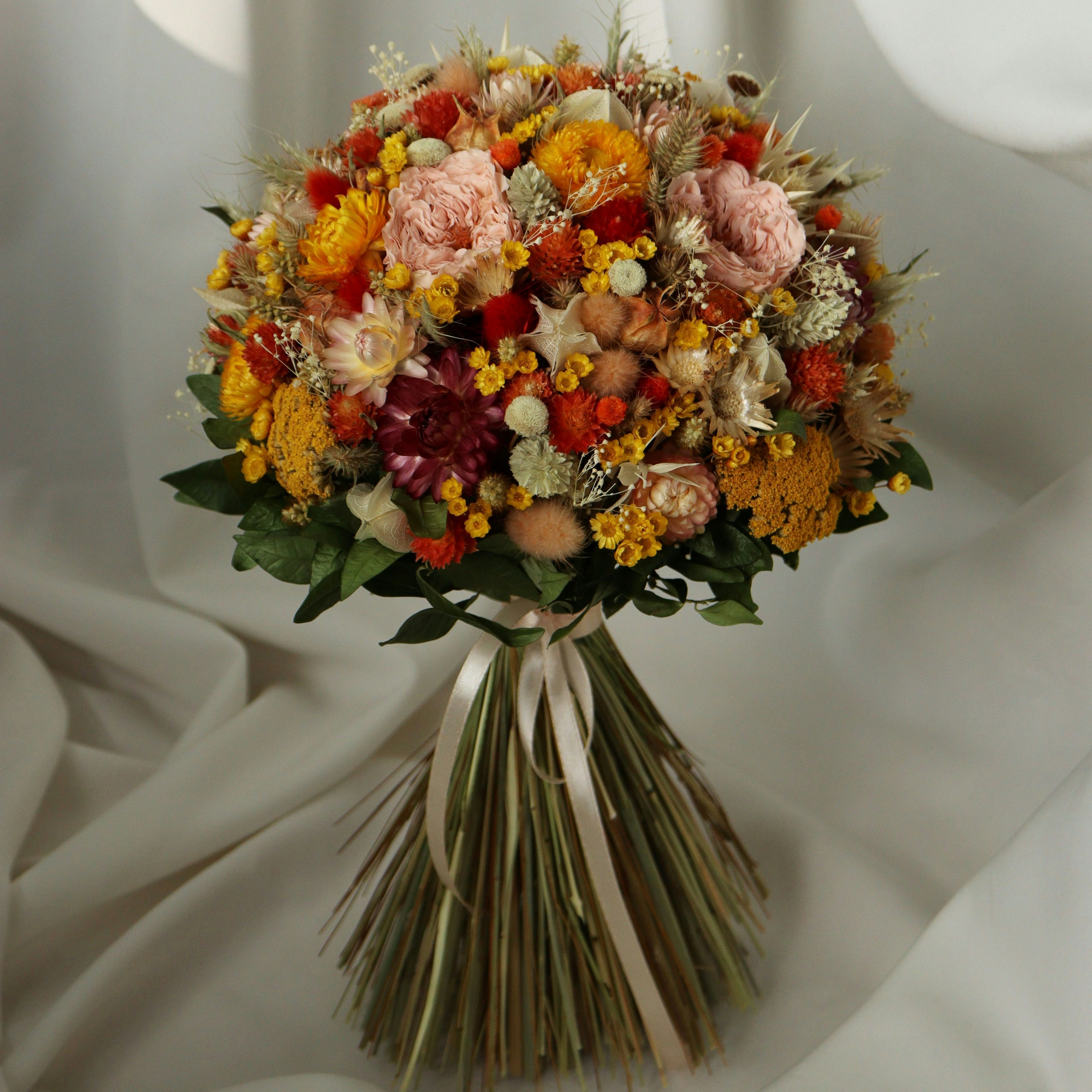 frida-flowers-xtradry-i1M3EwUT4Cw-unsplash