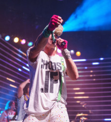 80's tribute act performing