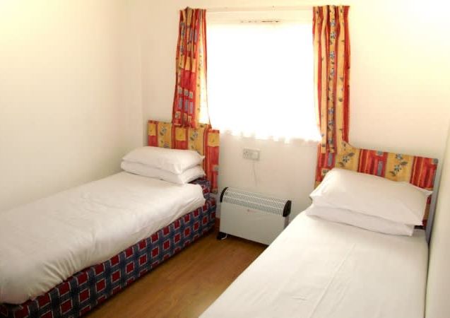 twin beds to stay Devon