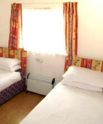 twin beds to stay Devon