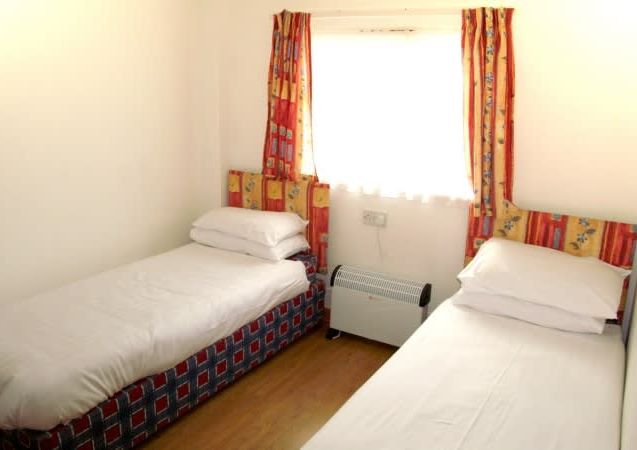 twin beds to stay Devon