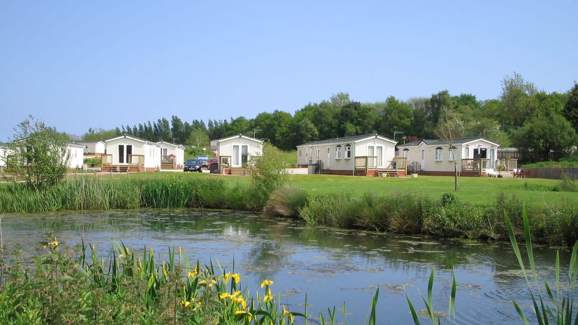 Holiday Homes around a body of water
