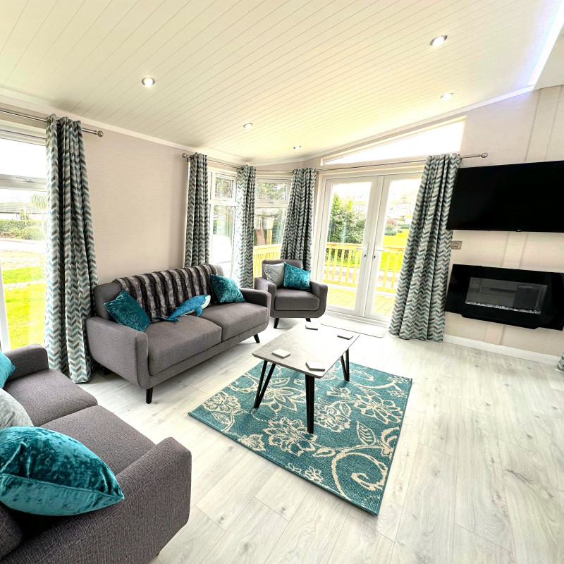 Premium Maplewood Lodge Interior of Riverside 14 at Hazelwood Holiday Park