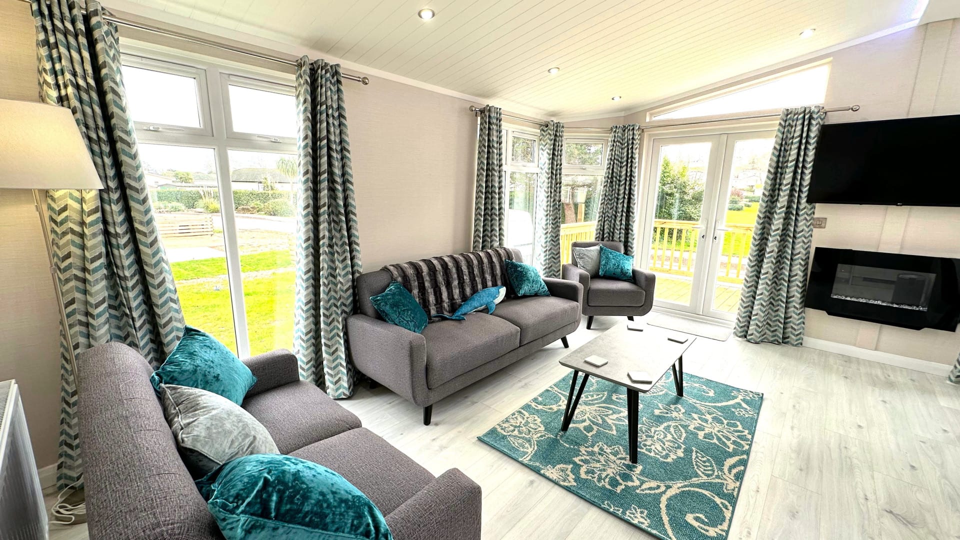 Premium Maplewood Lodge Interior of Riverside 14 at Hazelwood Holiday Park