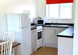 Ashwood kitchen