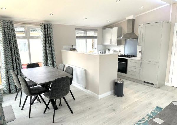 Maplewood Lodge kitchen at Hazelwood Holiday Park