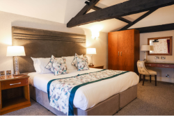 Master Suite - Hazlewood Castle, Leeds