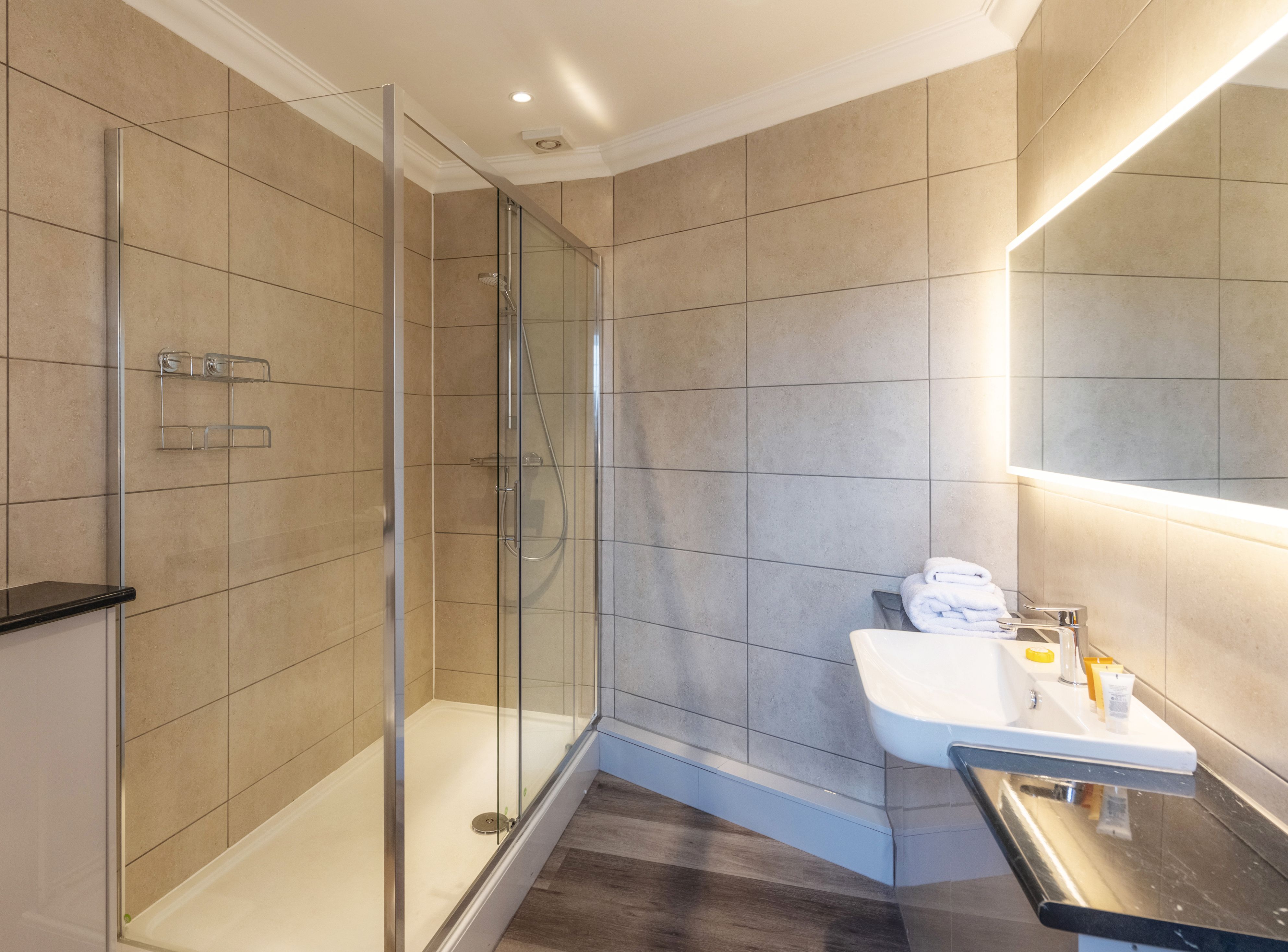 Elderflower Bathroom