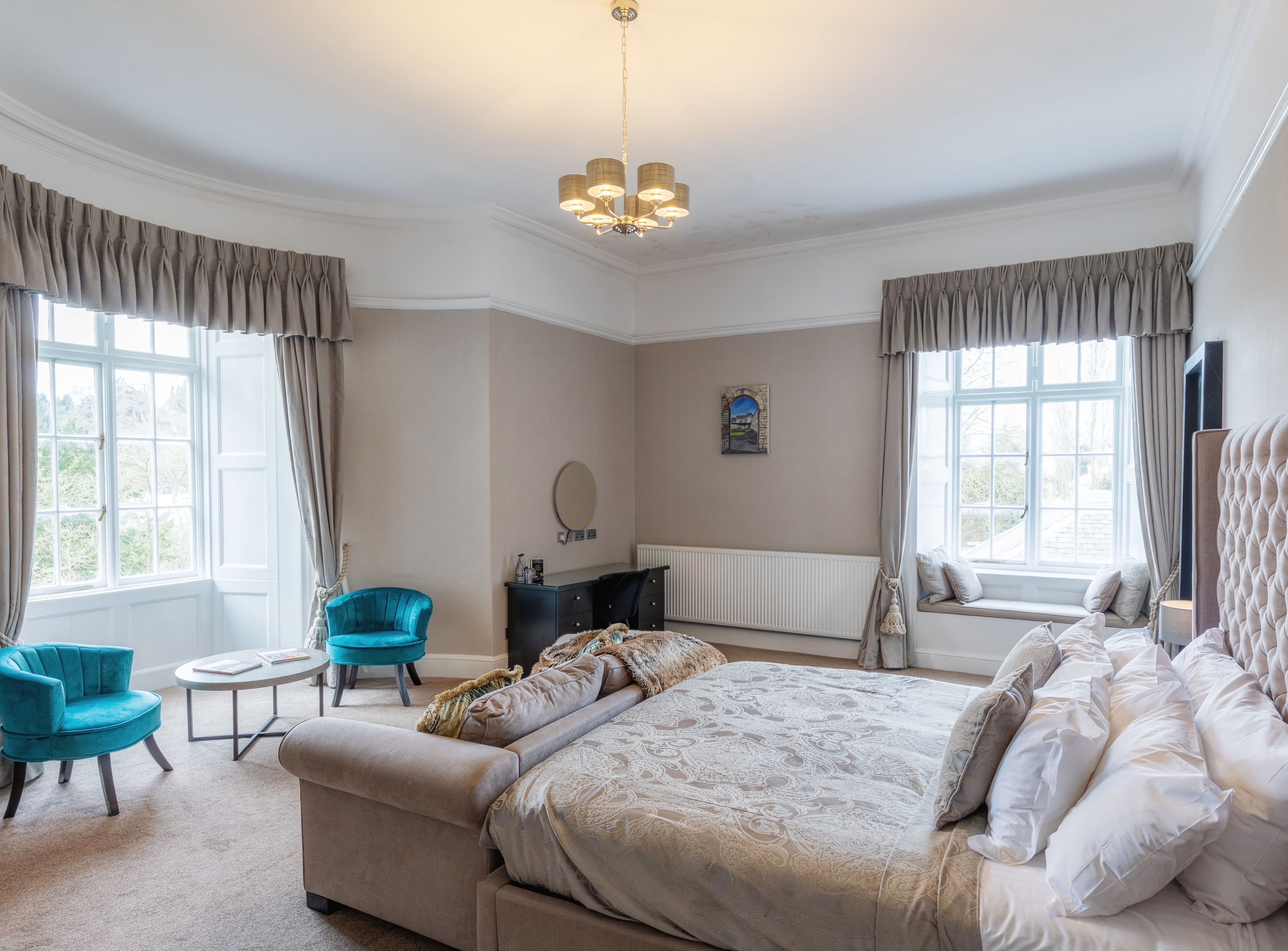 Elderflower, Vavasour Room