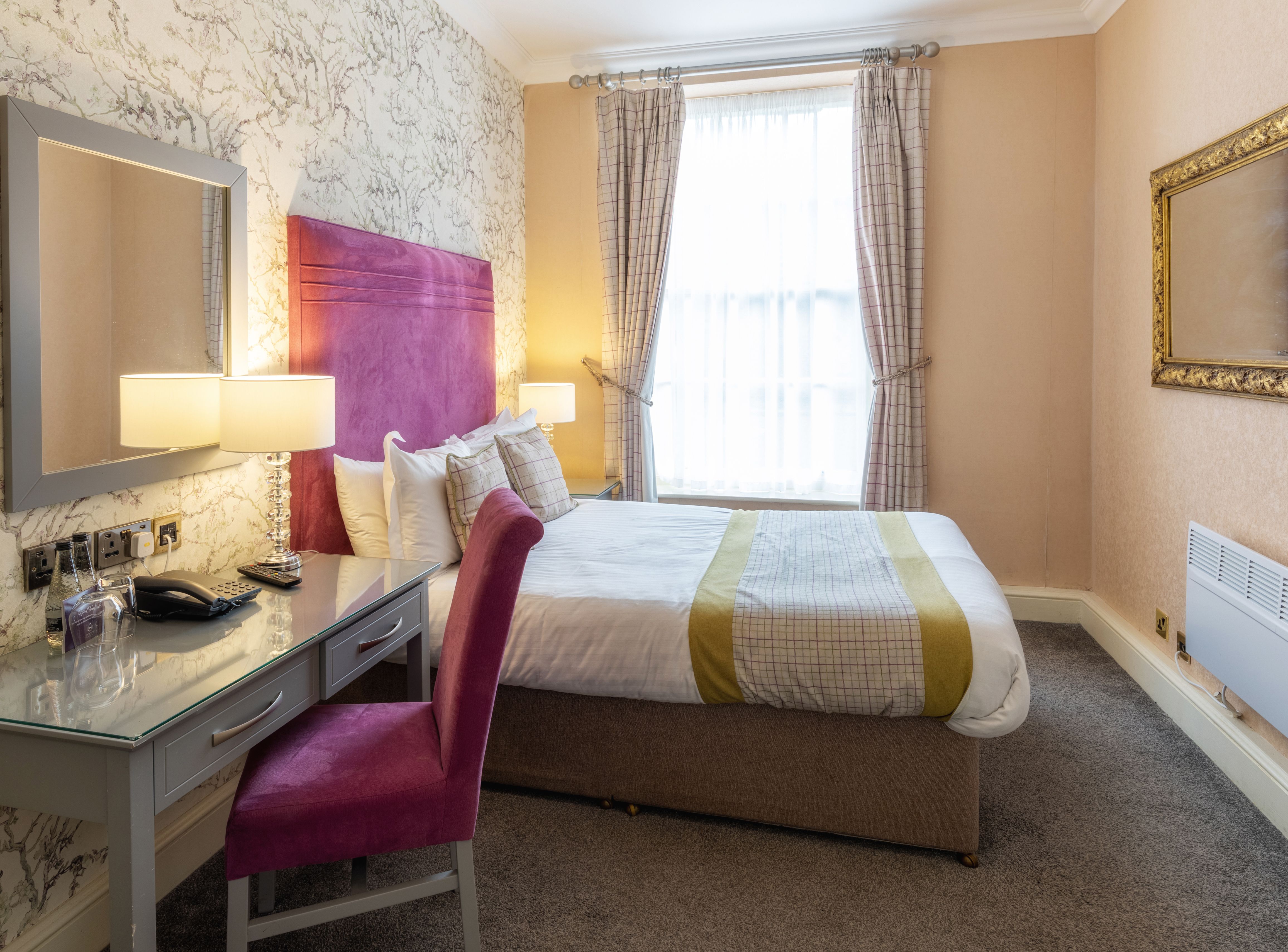 Dandelion, Courtyard Double Room