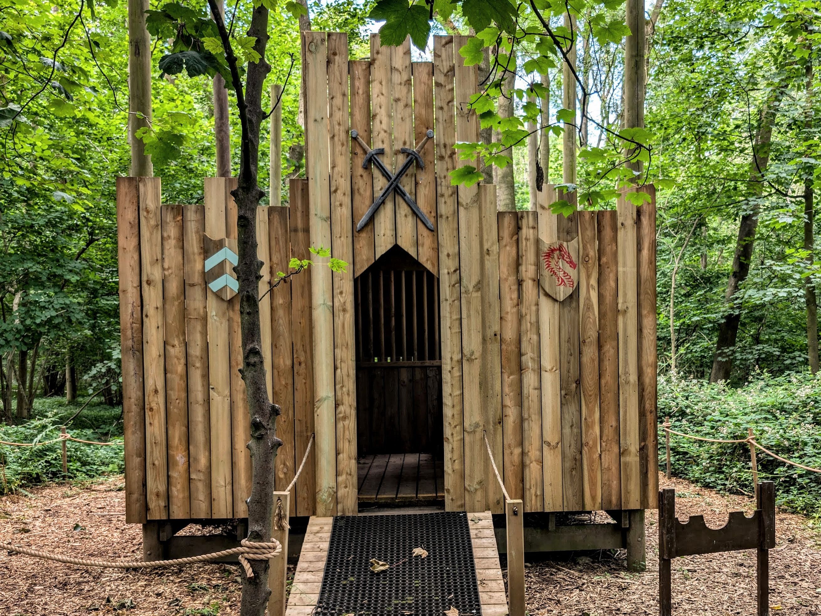 Vavasour castle play area