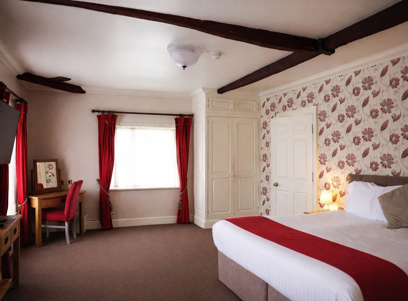 Marigold, Master Suite, St. Margaret's, Hazlewood Castle