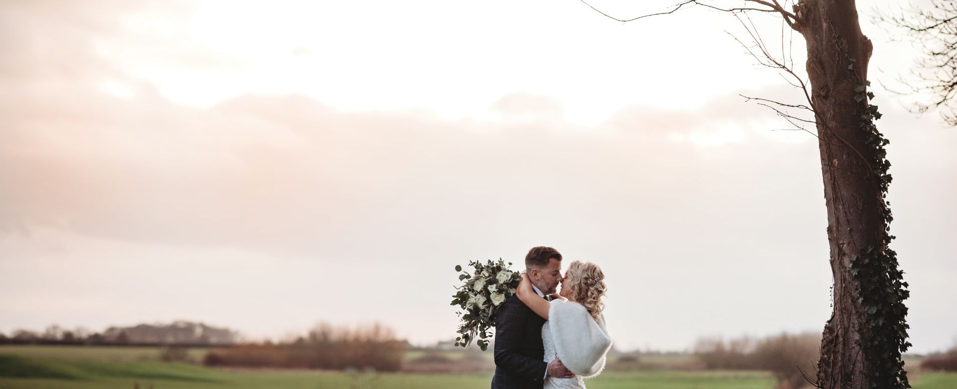 Sunset Wedding Couple Captured by Roxy