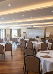 Dove Suite Cabaret Style Meeting