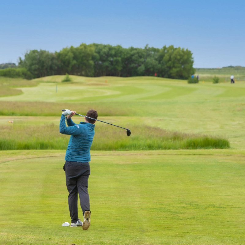 Golfers in Action (103) Bluer Sky