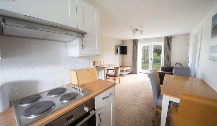cottage-suite-kitchen