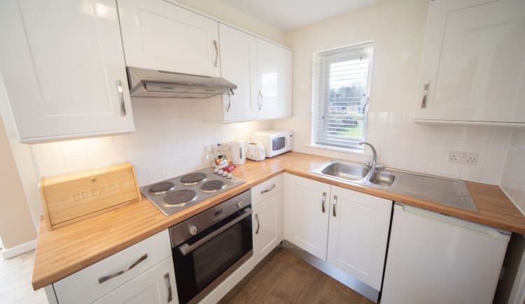 dog-friendly-cottage-kitchen