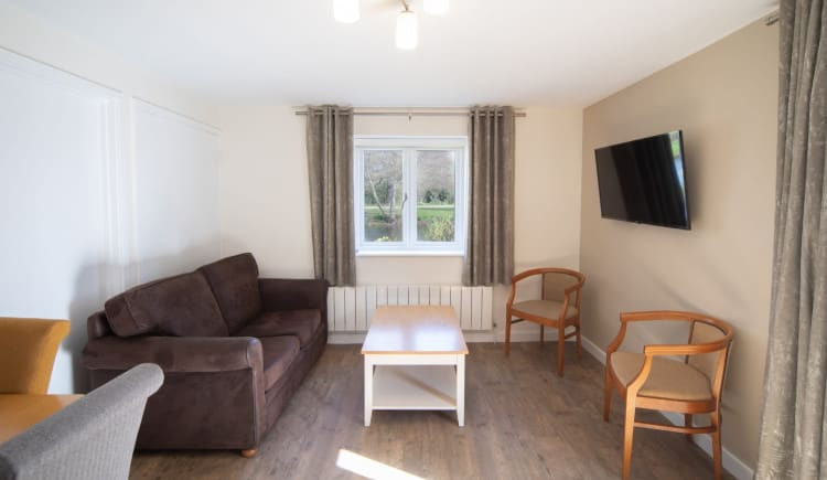 dog-friendly-cottage-lounge