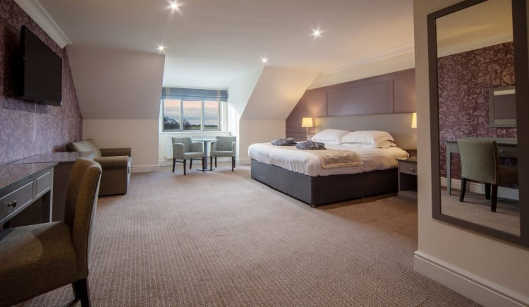 pavilion-suite-bedroom