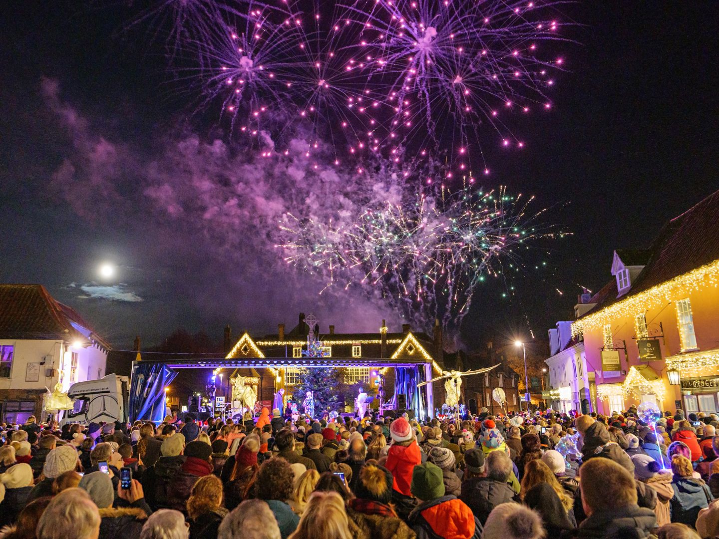 Holt Light Switch On (1)