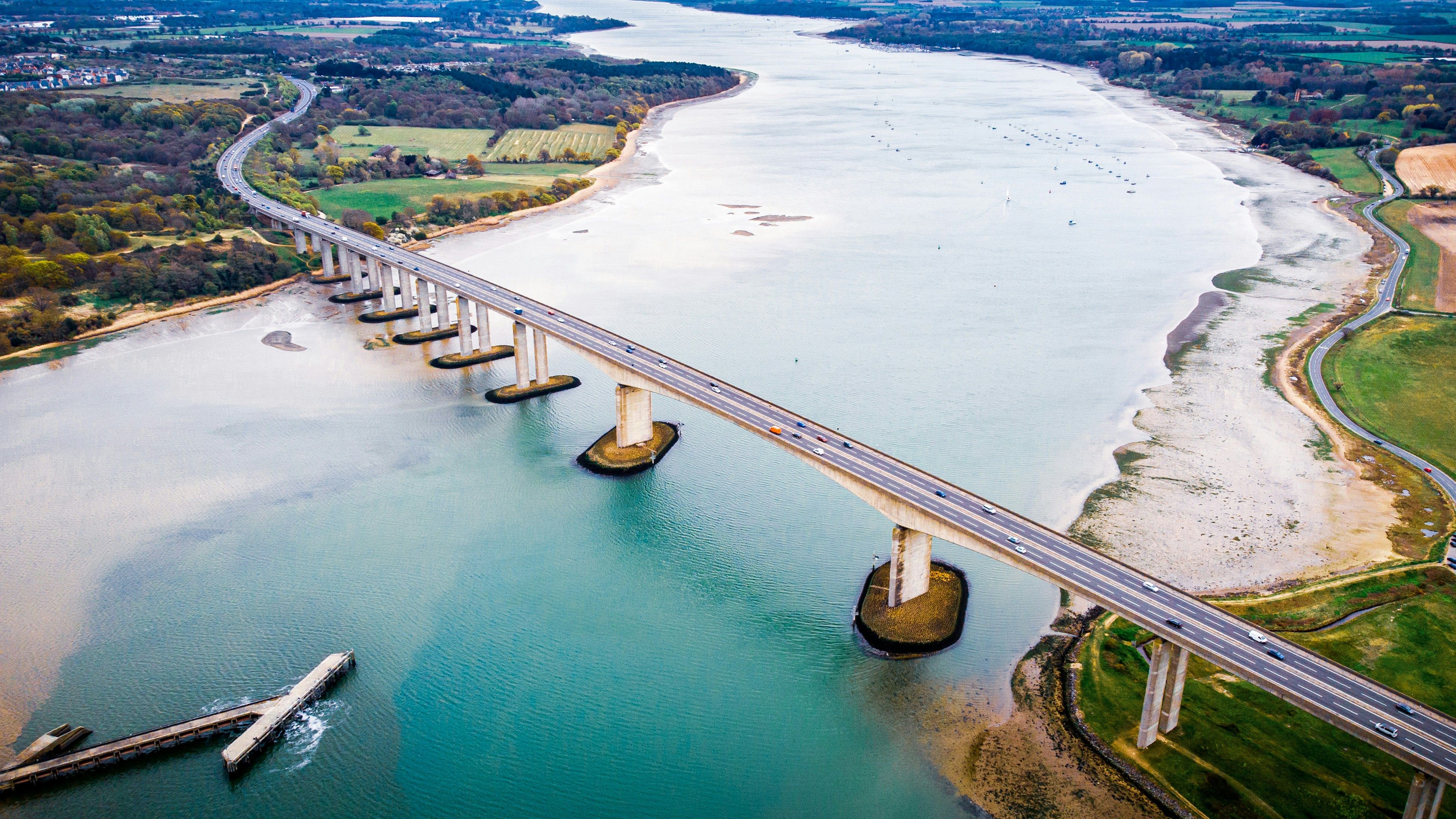 robert-bradbrook-5O0A5Mp8ZvI-unsplash