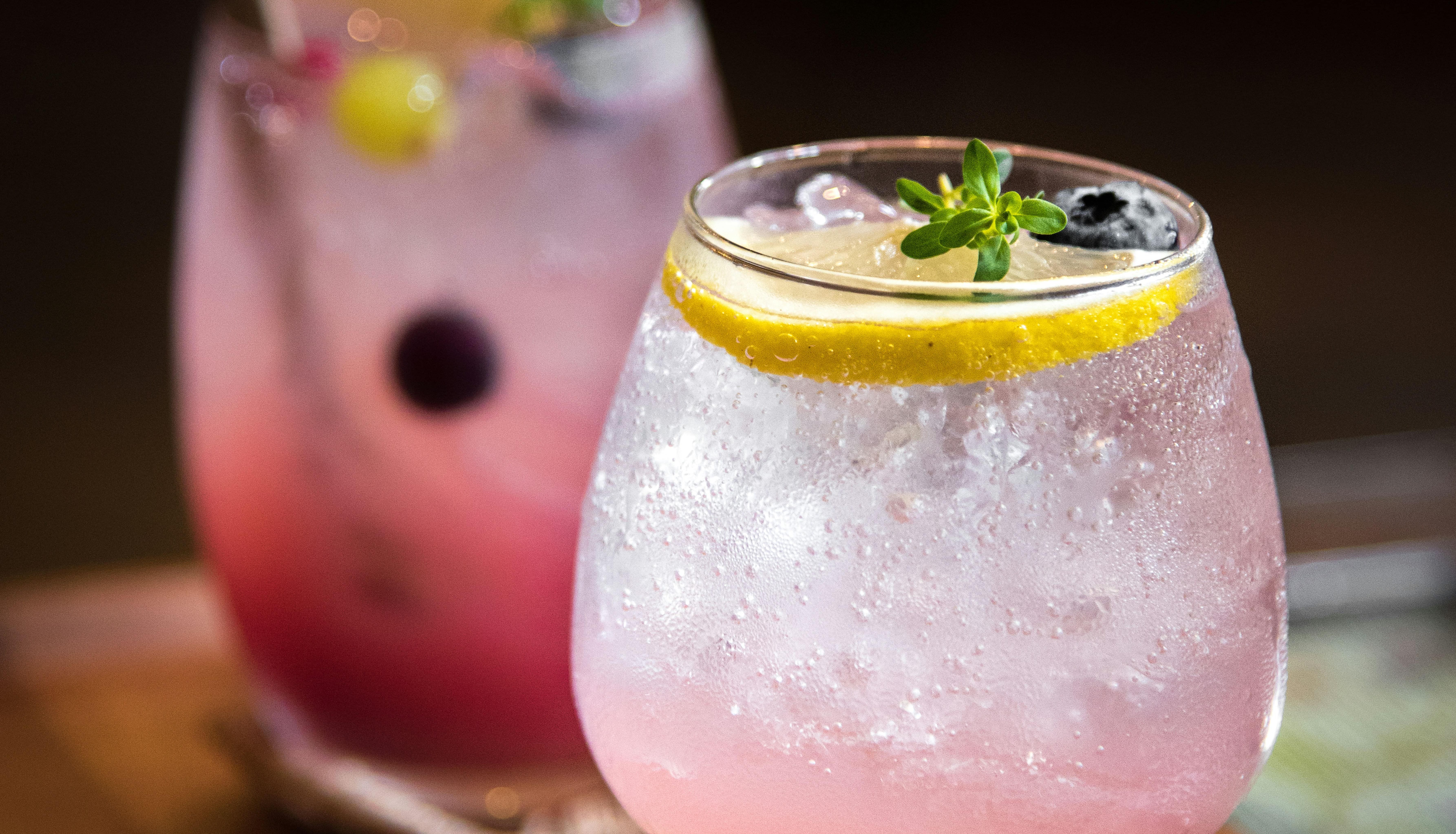 arisa-chattasa-VsAV_HjJpDc-unsplash-min (1)