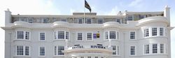 Hotel Riviera exterior
